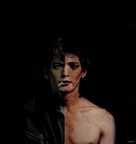 Robert Mapplethorpe. Based on his own self portrait.  Only 3 will ever be produced par Thomas Dellert, Photographie en vente sur Singulart