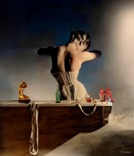 Horst P Horst .        Based on one of his most famous Photographs. Only 3 will ever be produced par Thomas Dellert, Photographie en vente sur Singulart