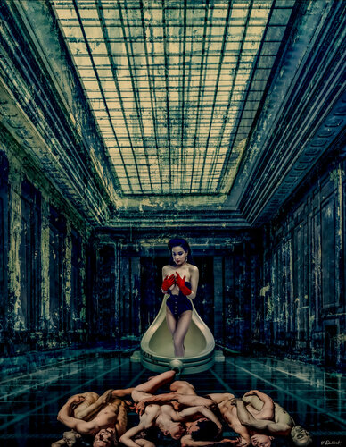 Dita as the Goddess Kali par Thomas Dellert, Édition en vente sur Singulart