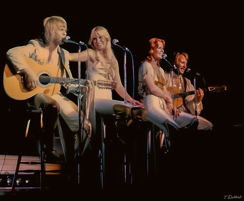 ABBA Live in Royal Albert Hall in 1977- Thank you for the Music van Thomas Dellert, Fotografie te koop op Singulart