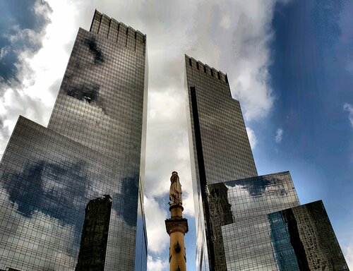 Columbus in Manhattan par Thomas Dellert, Photographie en vente sur Singulart