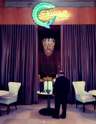 Miami Good Life van Thomas Dellert, Fotografie te koop op Singulart