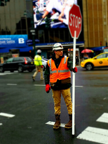 STOP before something really bad happens par Thomas Dellert, Photographie en vente sur Singulart