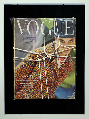VOGUE 1963 par Thomas Dellert, Autres supports en vente sur Singulart