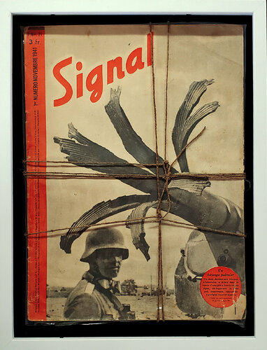 NO More War !    SIGNAL  Magazine from 1941 par Thomas Dellert, Autres supports en vente sur Singulart