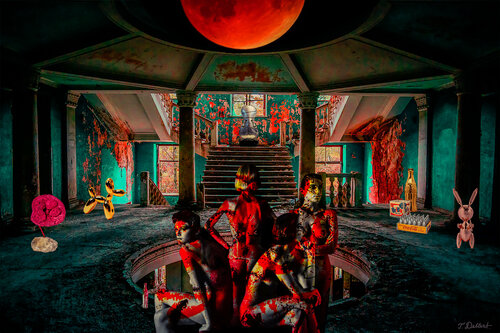 Naked in the Art Mansion par Thomas Dellert, Photographie en vente sur Singulart