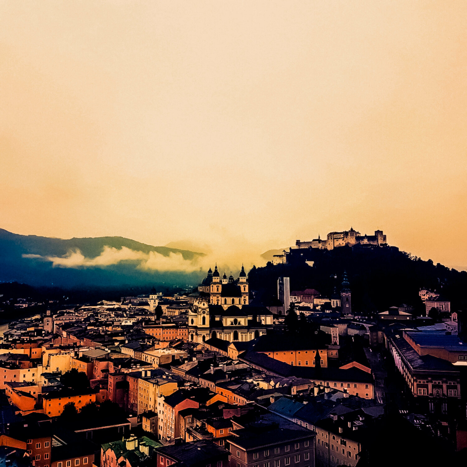 Salzburg am frühen Morgen Thomas Dellert Fotografia in vendita