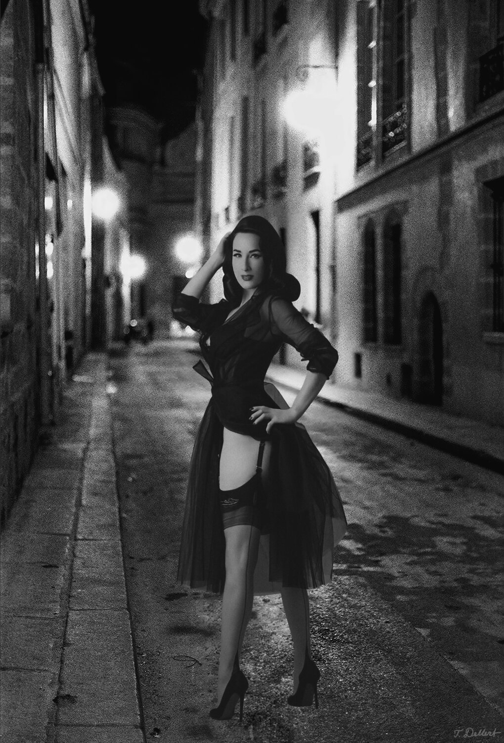 Dita and Newton on Rue Abriot Paris Thomas Dellert