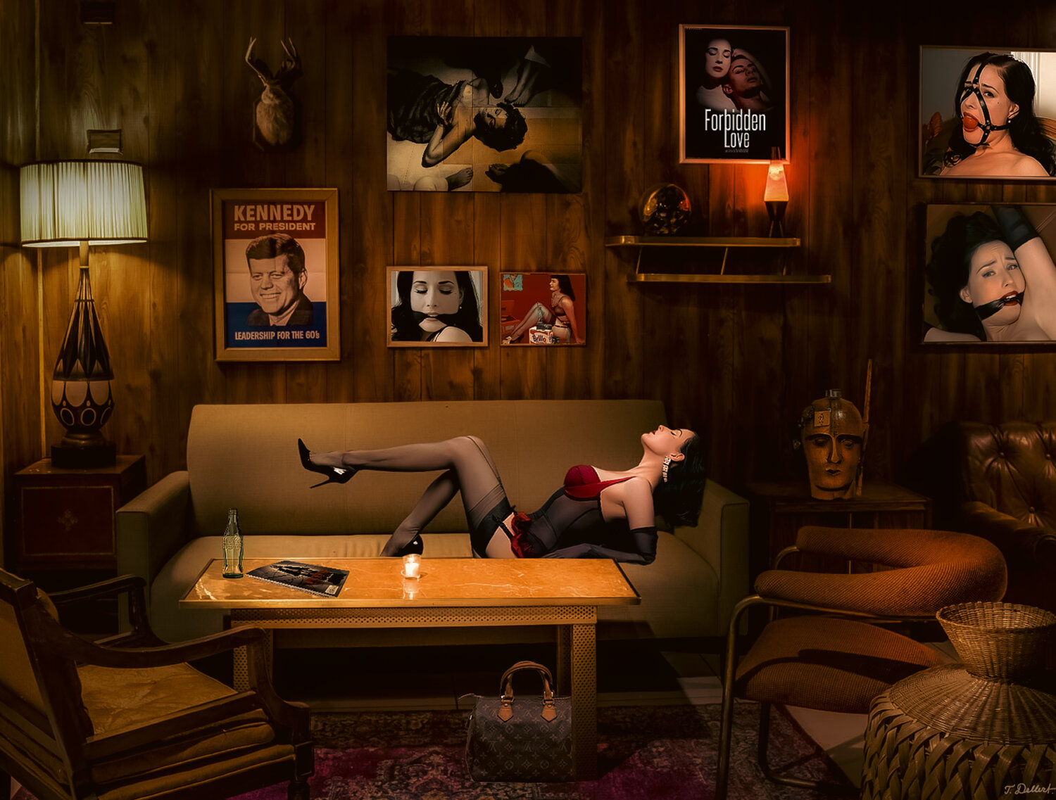 Dita resting in the Vintage Dita Lodge Thomas Dellert