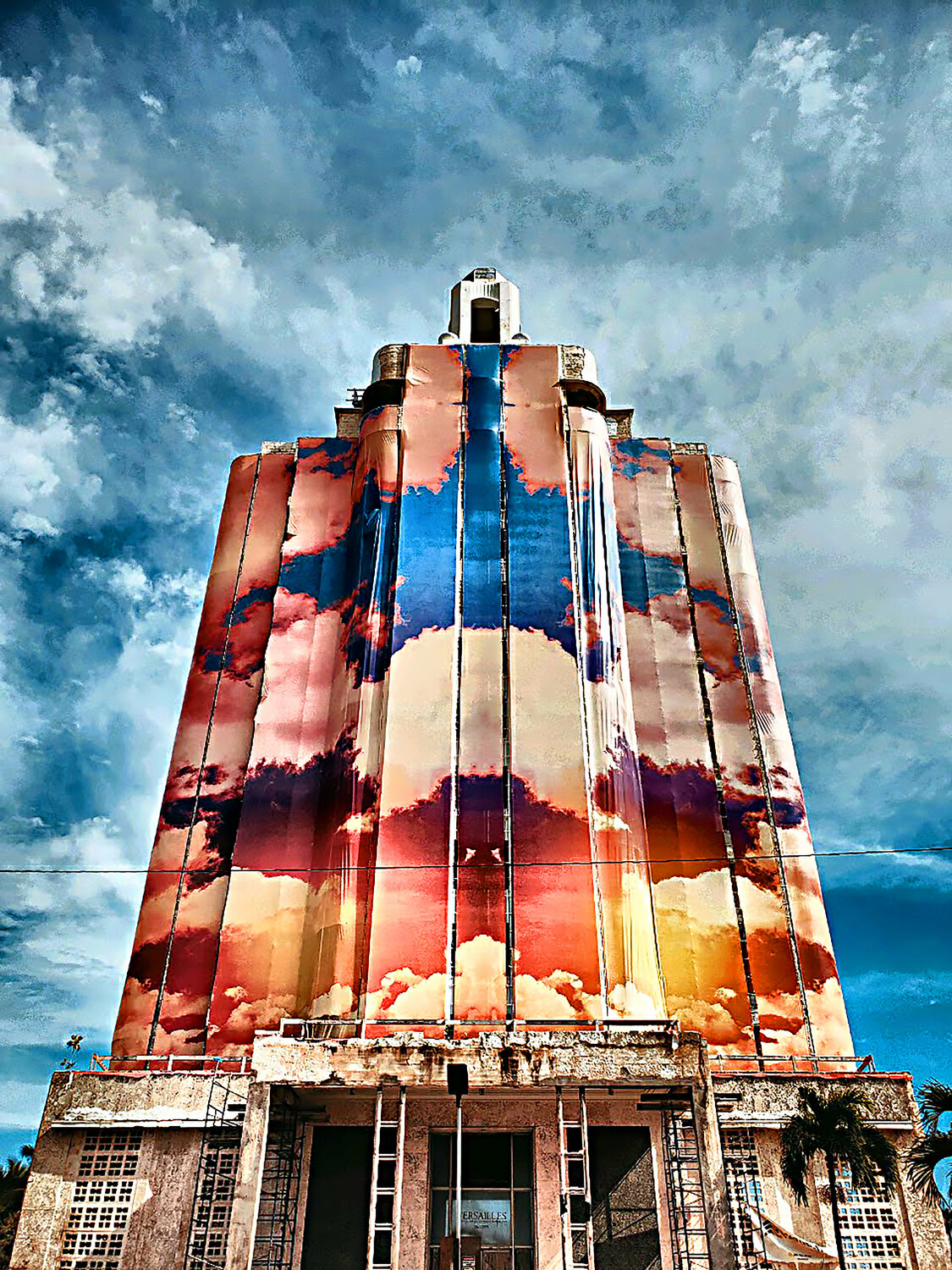 Miami Cloud Scraper Thomas Dellert