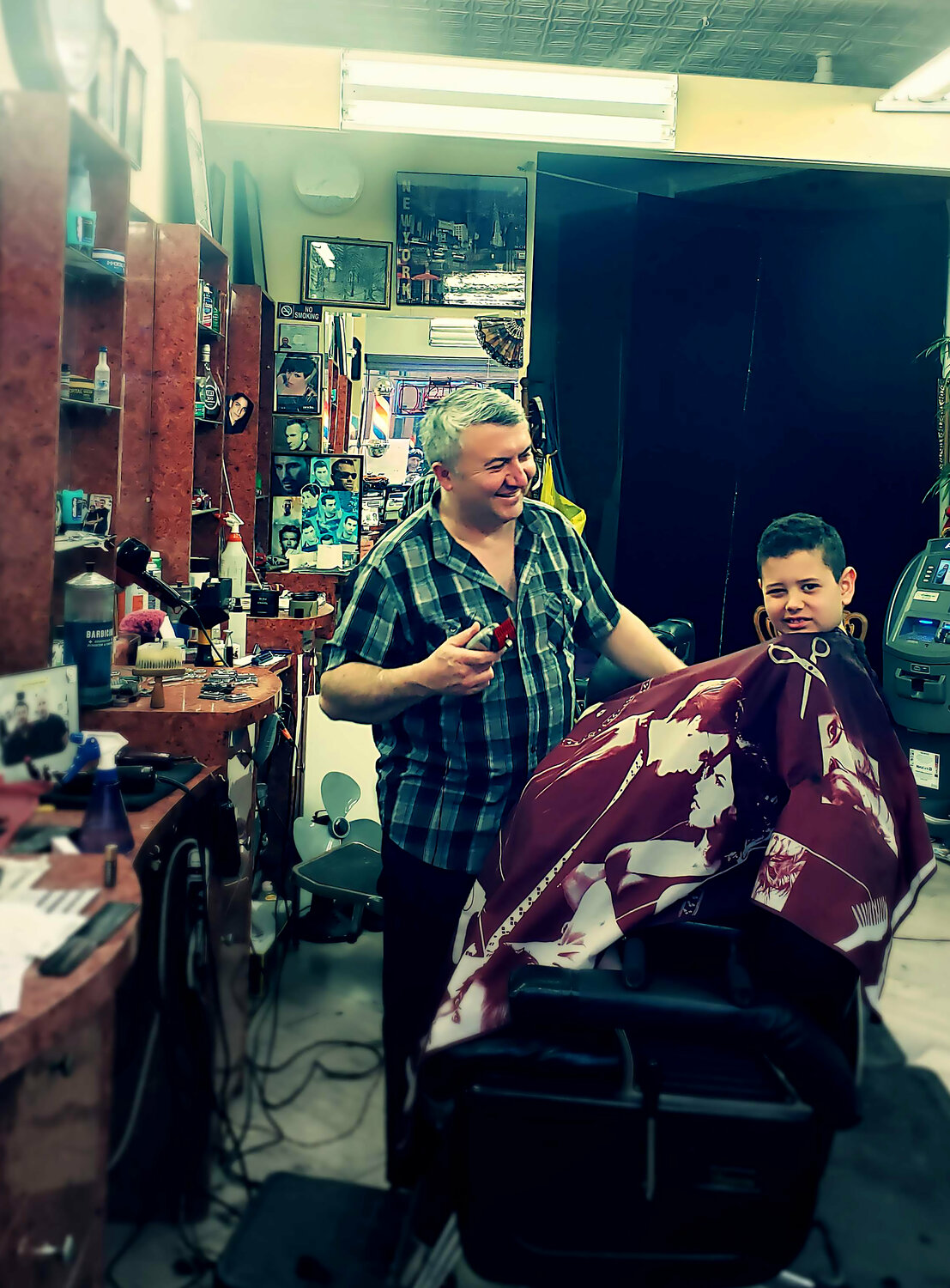 your dad  told me to give you a Crew Cut Thomas Dellert Fotografie zu verkaufen