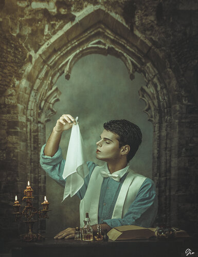 The Ritual of Scent de Susana Gío Fernández, Fotografía a la venta en Singulart