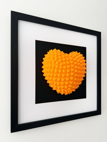 Orange Heart - Wall art small par Mihai Enescu, Autres supports en vente sur Singulart