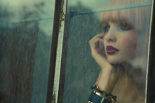 Czech the Woman – Fine Art Fashion Photography from Prague | Femininity & Elegance Portrait Series van Hikmat Wehbi, Fotografie te koop op Singulart