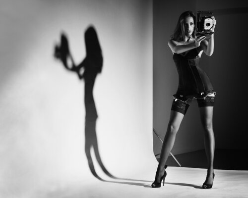 Dubai – Fine Art Female Portrait | Sensual Woman with Vintage Camera by Hikmat Wehbi, Photography for Sale on Singulart