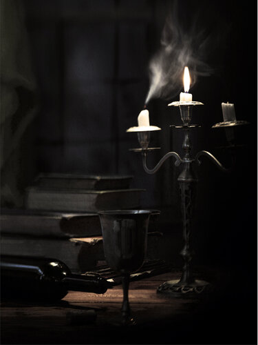 Books on desk with candlelight von Malcolm Dare, Fotografie kaufen auf Singulart