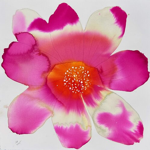 5. Bloom Portrait V: Soft Radiance de Ina Schuppe Koistinen, Pintura a la venta en Singulart