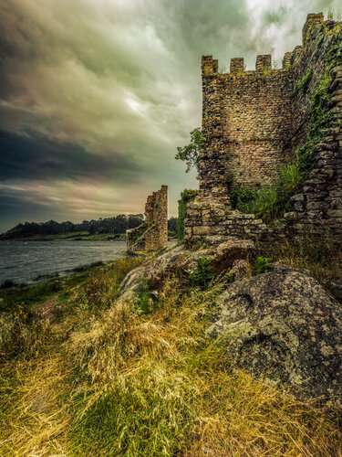 𝐔ʟᴛɪᴍᴀ 𝐆ᴜᴀʀᴅɪᴀ … 𝐒ᴏʙʀᴇ 𝐄ʟ 𝐔ʟʟᴀ by Diego Romero, 写真 for Sale on Singulart