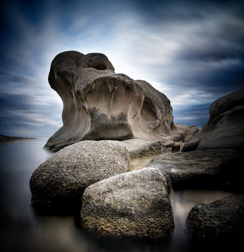 The Abyssal Altar- LIMITED EDITION 5 van Harek Frost, Fotografie te koop op Singulart