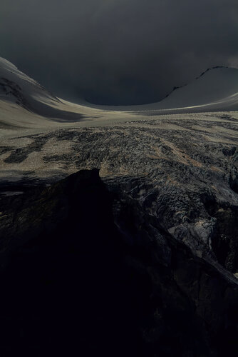 Into the Abyss von Erik Stenbeck, Fotografie kaufen auf Singulart