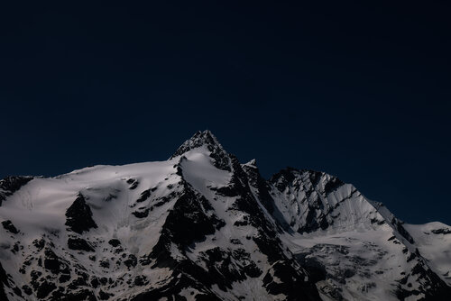 Call of the Mountain 4 par Erik Stenbeck, Photographie en vente sur Singulart