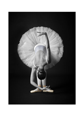 BALLET_IEVGENIIA_03 by Thomas Hjertén, Photography for Sale on Singulart