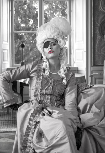 CECILIA_SV_18 by Thomas Hjertén, 写真 for Sale on Singulart