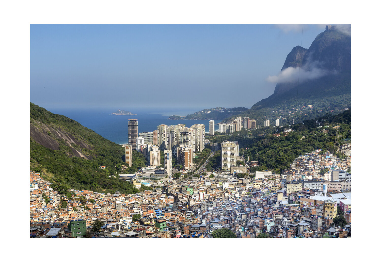ROCINHA_4 Thomas Hjertén Photography for sale