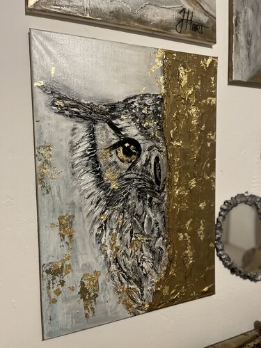 Gold Owl by Jessica Harisova, Painting for Sale on Singulart