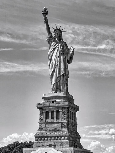 Free Statue of Liberty - New York von Fabian Kimmel, Fotografie kaufen auf Singulart