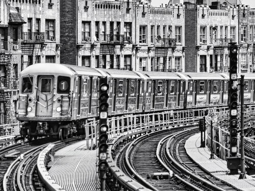 #1 Train Manhattan - New York by Fabian Kimmel, Photography for Sale on Singulart