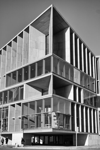 Lines of Light - Bauhaus - Palma par Fabian Kimmel, Photographie en vente sur Singulart