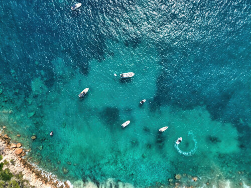 Ocean Boats Dance par Fabian Kimmel, Photographie en vente sur Singulart