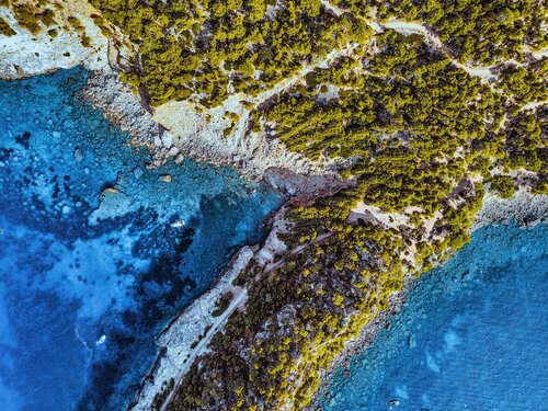 Emerald Edge - Mallorca par Fabian Kimmel, Photographie en vente sur Singulart
