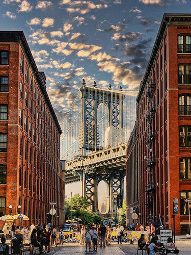 Dumbo I - New York par Fabian Kimmel, Photographie en vente sur Singulart