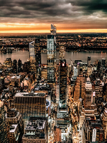 Sunset Skyline NYC - New York par Fabian Kimmel, Photographie en vente sur Singulart
