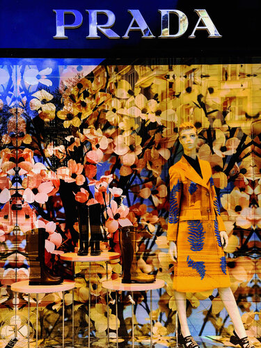 Prada - Retail Perspectives 2020 - Berlin di Fabian Kimmel, Digitale in vendita su Singulart