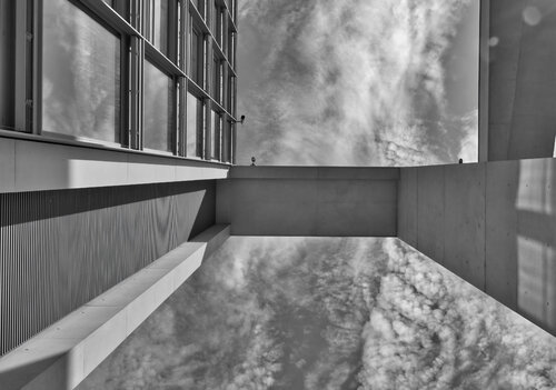 Open Geometry - Bauhaus Berlin di Fabian Kimmel, Fotografia in vendita su Singulart