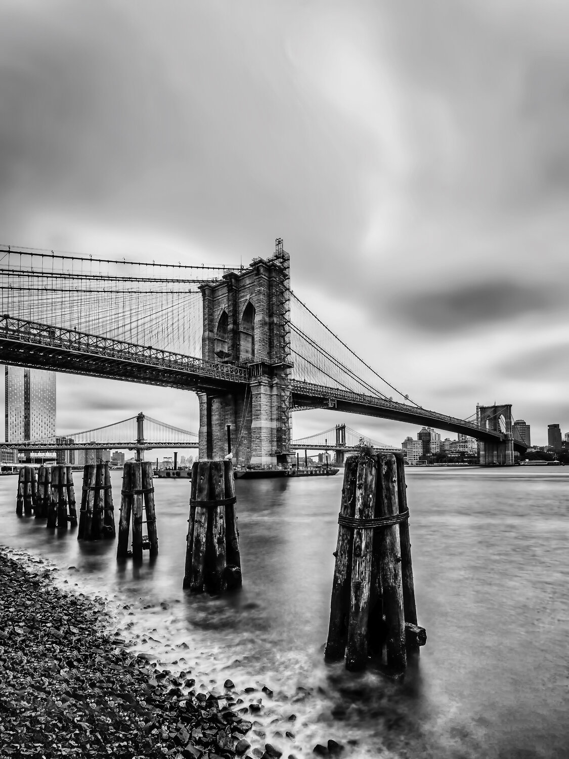 Brooklyn Bridge / East River - New York Fabian Kimmel Fotografie te koop