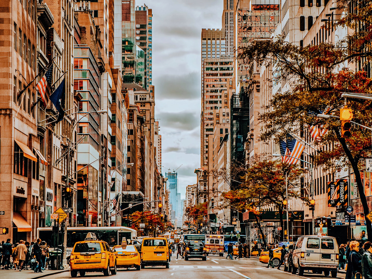 Fall on 5th Avenue II - New York Fabian Kimmel Fotografie zu verkaufen