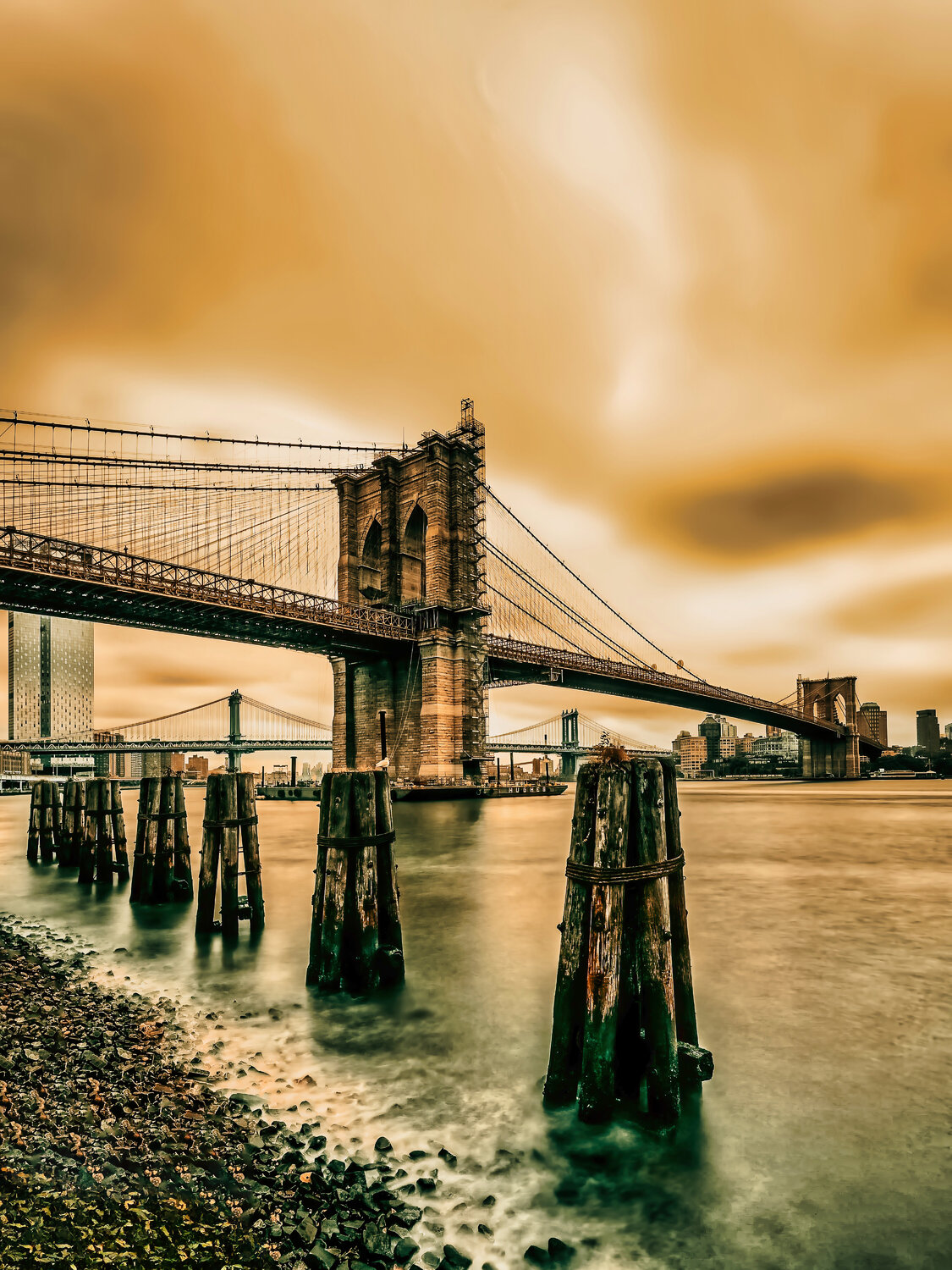 Bridges and the River - New York Fabian Kimmel Fotografie zu verkaufen