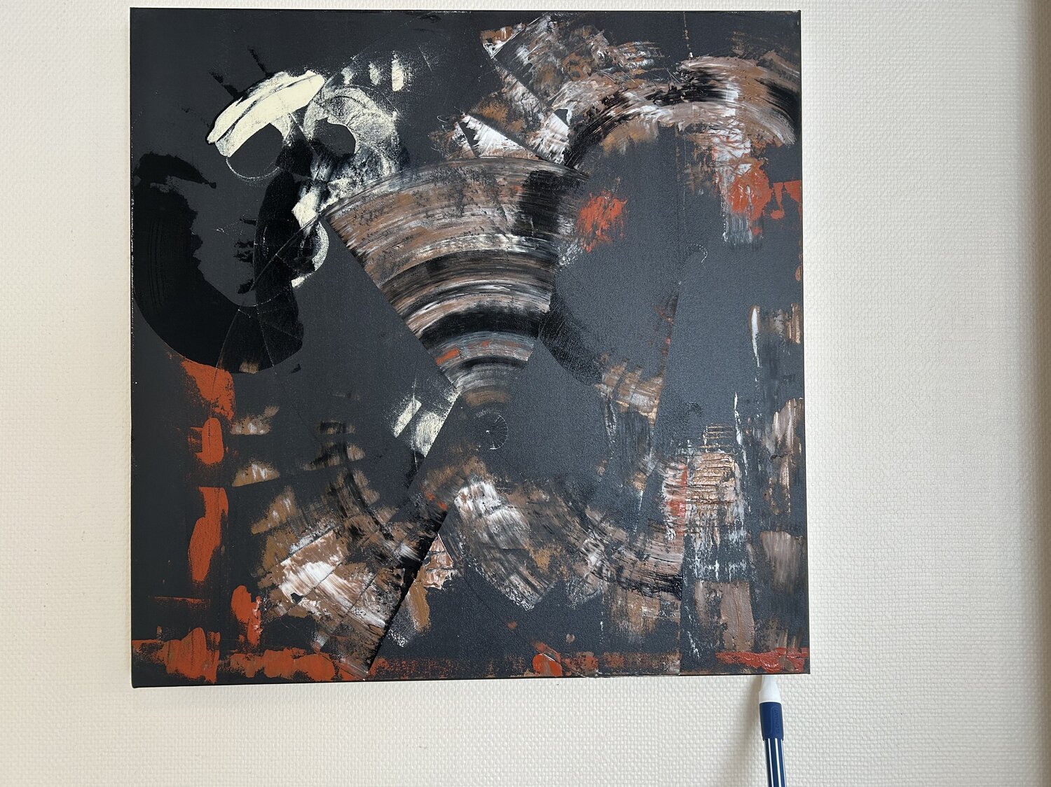 Mouvements sur fond noir Domy Auger