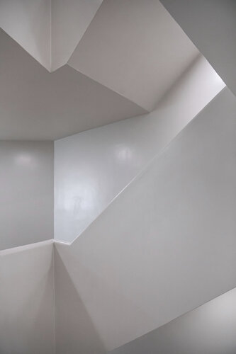 Treppenhaus von Karsten Thormaehlen, Fotografie kaufen auf Singulart