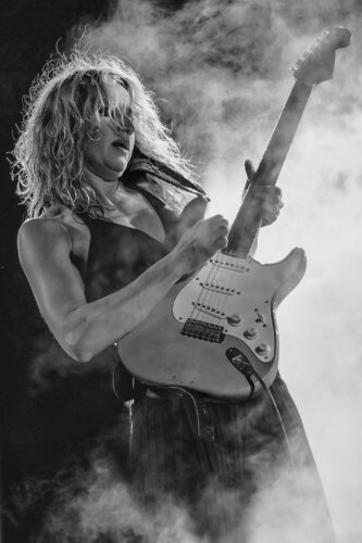 Ana Popovic by Giuseppe Tamponi, Photography for Sale on Singulart