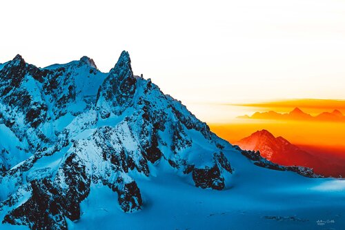 Crépuscule alpin by Anthony Castelle, Photography for Sale on Singulart