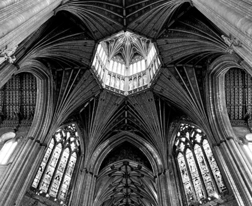 Gothic Symmetry - Grammar of Stillness II de Laura Strat, Fotografía a la venta en Singulart