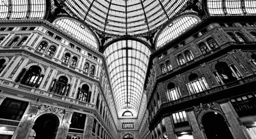 Cathedral of Glass - The Grammar of Stillness Series de Laura Strat, Fotografía a la venta en Singulart