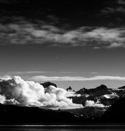 Luz Sobre el Lago de Santiago Barco Rivière, Fotografía a la venta en Singulart