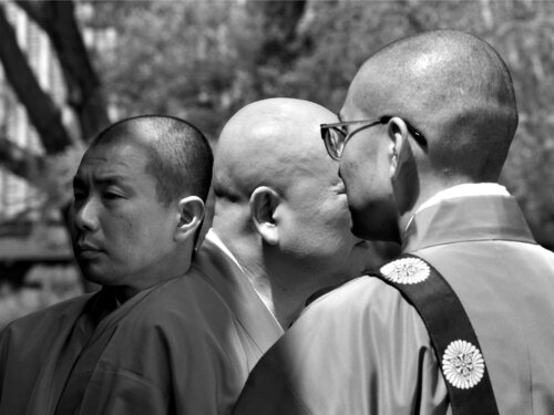 Three monks on the lookout 4 van GERARD DI LUCCIO, Fotografie te koop op Singulart