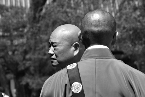 Two monks on the lookout 2 van GERARD DI LUCCIO, Fotografie te koop op Singulart